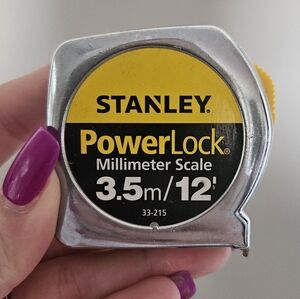 STANLEY PowerLock Millimeter Scale 3.5m/12' Tape Measure